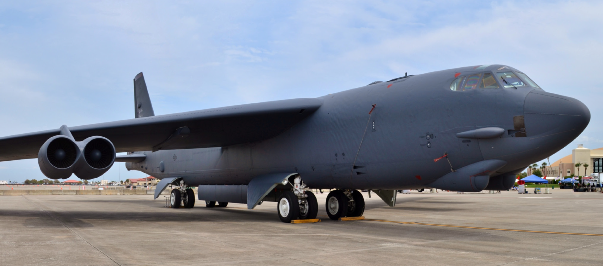 Thumbnail Avionics and Defense Manufacturer